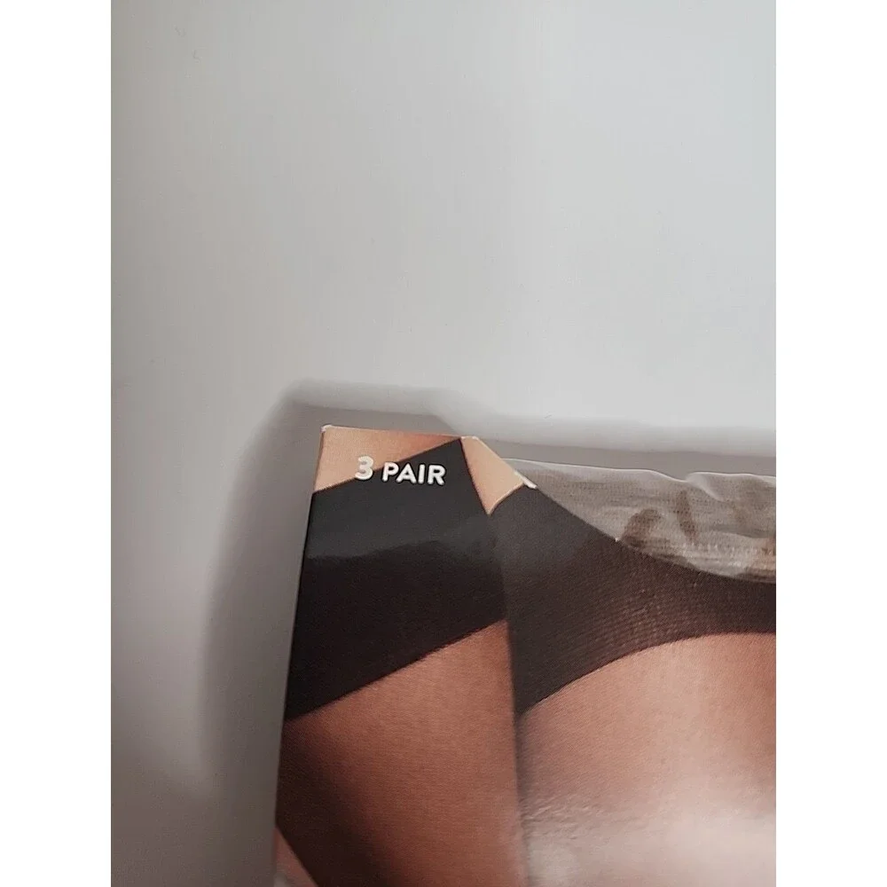 3 Pair Nordstrom Knee Nigh Medium Nude Pantyhose Size Regular Denier 20 8153A